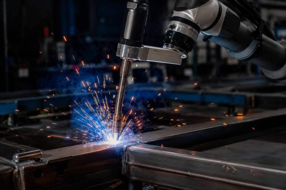 Cobot soldador en la industria